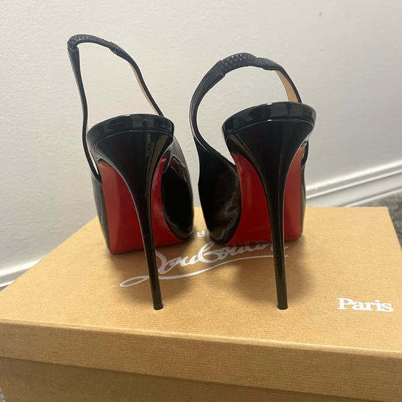 Christian Louboutin Private Number 120 Patent Shoes 36.5 - Picture 4 of 7